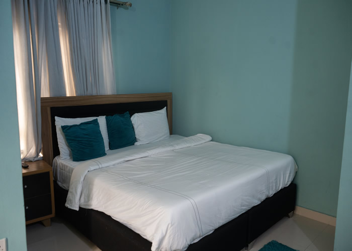 serviced apartment agidingbi lagos