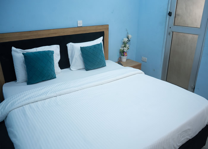 serviced apartment agidingbi lagos